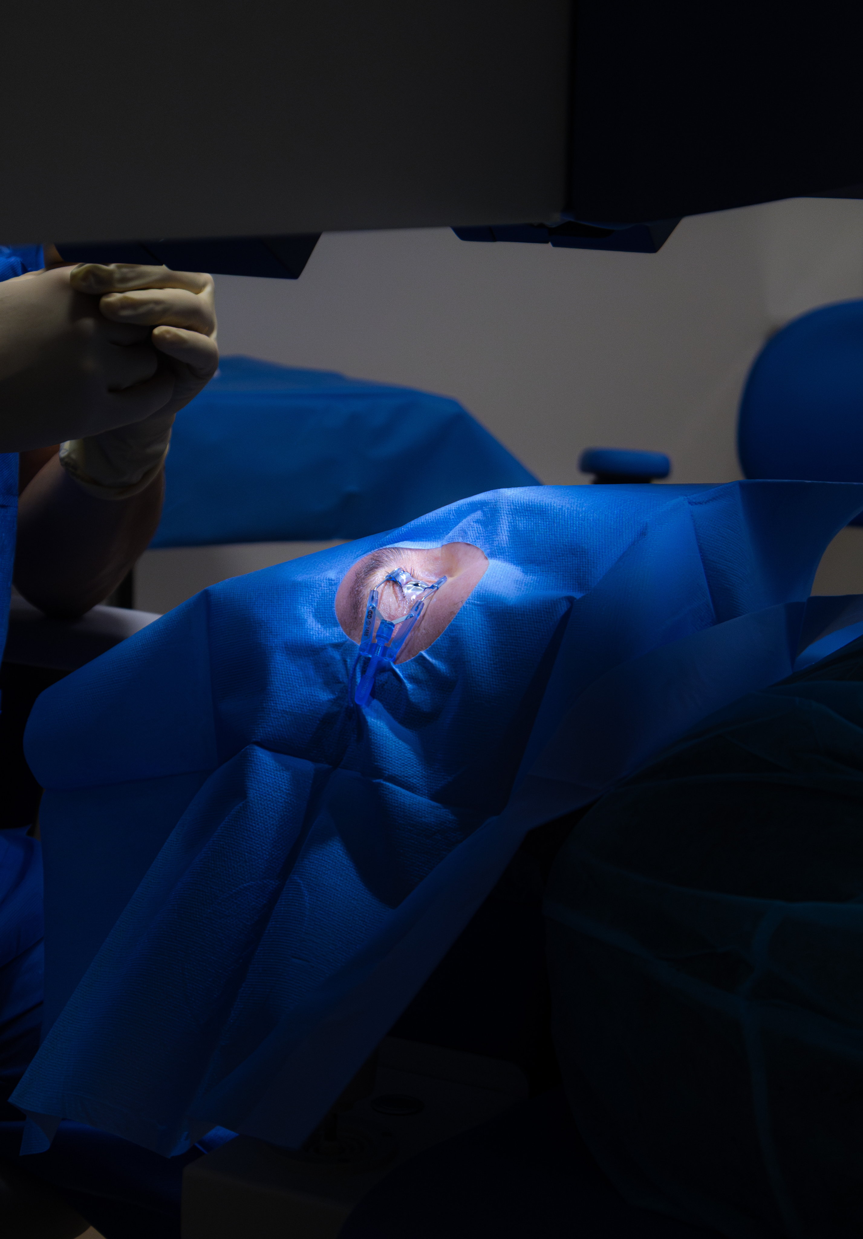 Graphic depicting a mountain peak at sunset cropped in a circle with the words RANGE CRAZY above and below.